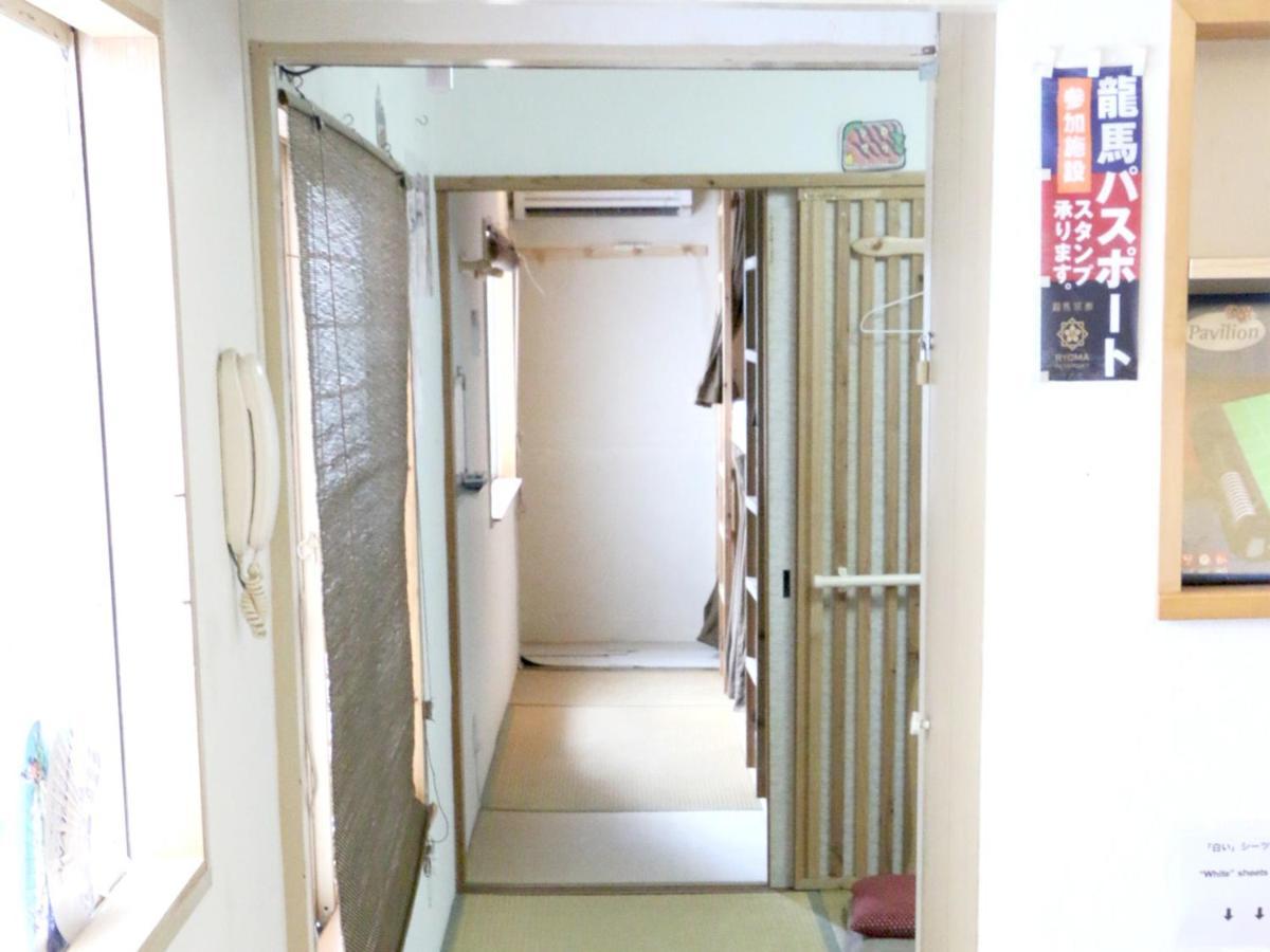 Harimayabashi Guesthouse Kōchi Buitenkant foto